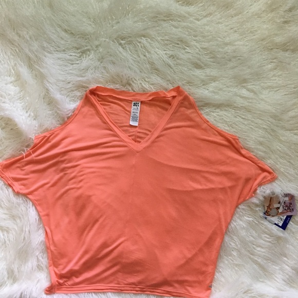 JoyLab | Cold Shoulder Drape Top - Picture 3 of 6